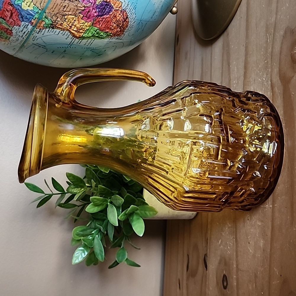 Vintage textured amber glass pitcher Italy - Picture 2 of 10